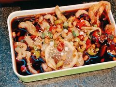 -路边边地标烧烤·川菜·小龙虾·音乐酒馆(良乡长虹店)