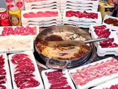 -来龍儿鲜切牛肉自助老火锅