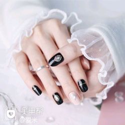 -Pink You美甲洗眉纹绣定制中心