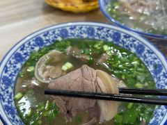 -丰登陕西水盆牛羊肉·泡馍