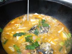 -曹丞相·地锅鸡·地锅鱼(武林店)