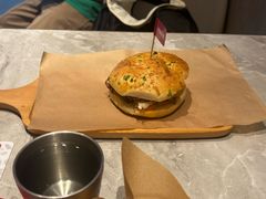 -必胜客(尹山湖歌林公园店)