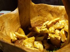 馕炒肉-清真·卡德尔大叔新疆主题餐厅(龙汇路店)