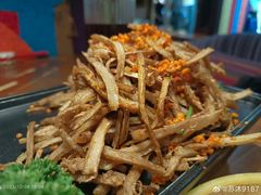 -雀舞云南菜(天津天河城购物中心店)