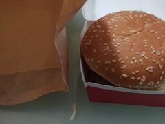 -麦当劳(新城市广场店)