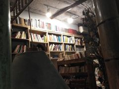 -斯多格书乡(北京大学畅春园店)
