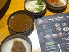 -那胡同里的小烤肉馆(开发区万达店)