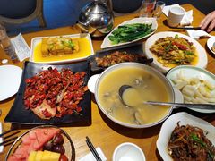 -隔壁老王·家常云南菜(花巷店)