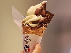 大白兔双色冰淇淋-GODIVA(国际金融中心店)