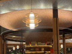 -茅草房·河畔园林火锅