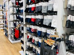 -优衣库(广州恒宝广场店)