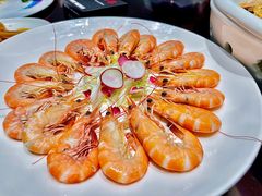 -三亚火车头万人海鲜广场