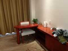 -兴芮温泉度假区