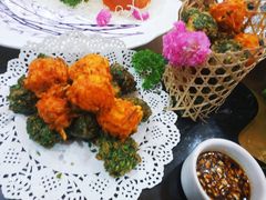 -地方名吃海鲜大馅蒸饺(北戴河店)