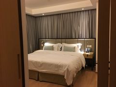 -苏州环球188国际公寓(金鸡湖店)