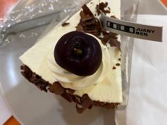-卷们·现制生日蛋糕·蓝风车动物奶油(金源店)