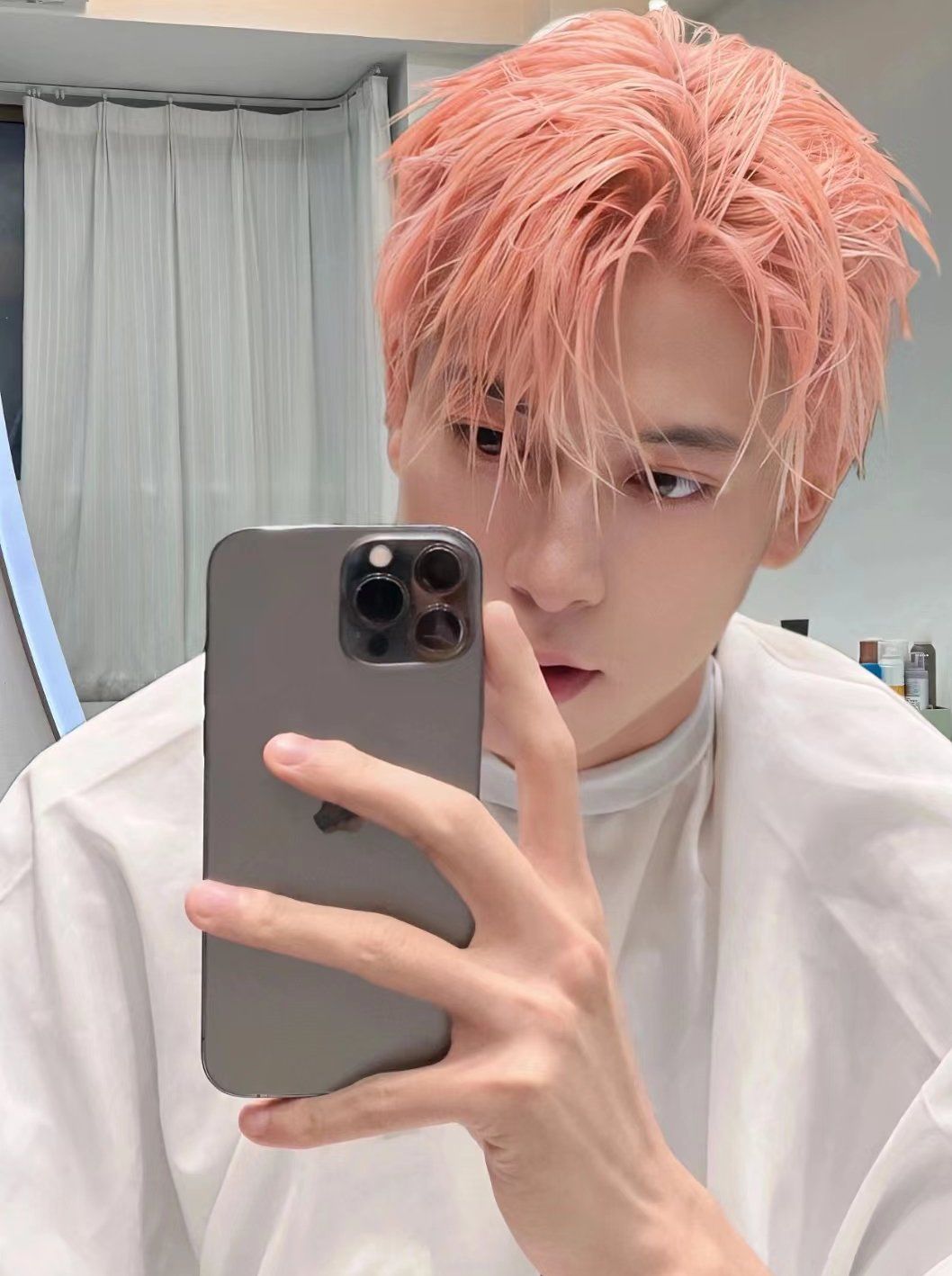 橘红色超级显白的发色