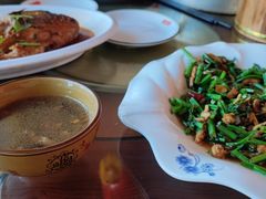 -沽源味道蒙餐莜面烤全羊