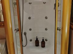 -南洋长胜酒店(广州东站天平架地铁站店)