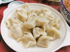 猪肉酸菜饺子-哈尔滨饺子王·东北菜(鱼鳞浃路店)