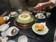 -得意咚瓜·顺德鱼生·冬瓜火锅(深圳首店)