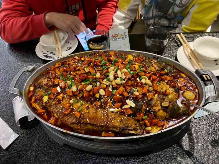 蜀江烤鱼(吾悦广场店)-"他们家进步不小,上次来吃,觉得一般,今天.