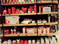 零售区-星巴克(广州东圃天银店)