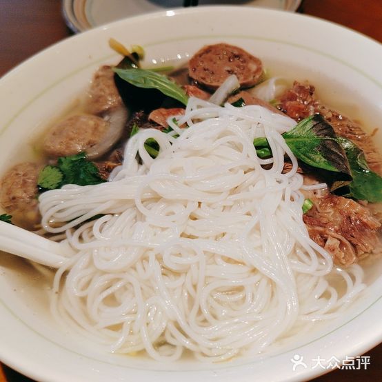 觅越·法式越南菜(健康港星河coco park店)
