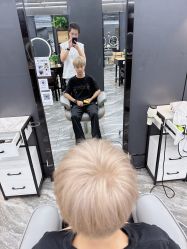 -藤野造型专业烫染接发