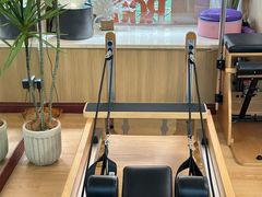 -简·无界健身工作室·运动康复·体态(石厦店)