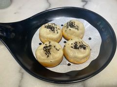 上海生煎包-京城小江南·北京烤鸭·江南土菜·白鱼(中关村店)