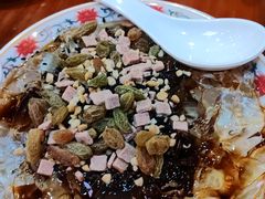 -炉小二铜锅牛蛙•川湘菜(三里屯店)