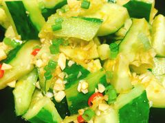 拍黄瓜-武松家(翠微百货大成路店)
