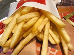 -麦当劳(民盈·国贸城店)