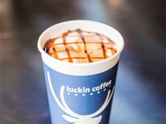 焦糖玛奇朵-luckin coffee瑞幸咖啡(绿地凤起店)