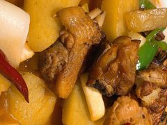 新疆大盘鸡-新疆巴州金丝特餐厅(大钟寺店)