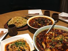 -峨嵋小镇·川菜(勒泰中心店)