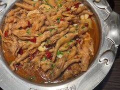 -胖哥俩肉蟹煲(华贸店)