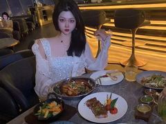 -Hi City·城市之巅