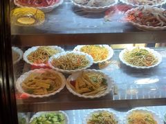 -金杨拉面王小吃面馆·牛三宝面·红烧牛肉粉