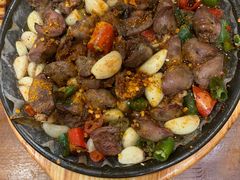 -老东镇啤酒屋海鲜加工·蒸汽海鲜·海鲜烧烤(台东店)