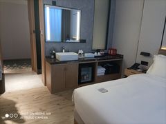 -禾尖S酒店(深圳大学店)