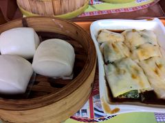 -海口骑楼小吃街