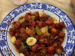 -江城燕子大排档(江汉路步行街店)