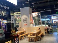 大堂-木屋烧烤(龙湖天街店)
