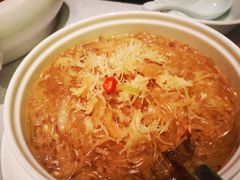 瑶柱虾干酸汤烩粉丝-甬府小鲜(万象城店)