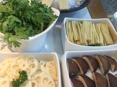 -潮汕酱记鲜牛肉火锅(欧尚店)