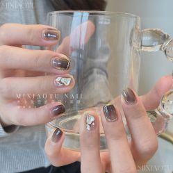 -米小兔美甲美睫