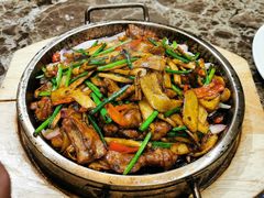 -河畔春天时尚餐厅