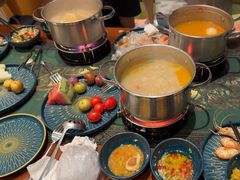 -火舞泰·泰式海鲜火锅餐厅(世纪城店)